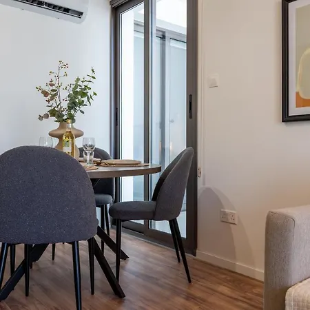 Latte's Prime 1-bedroom In 拉纳卡