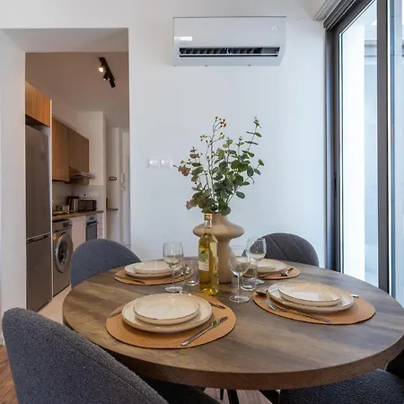 Latte's Prime 1-bedroom In * Λάρνακα