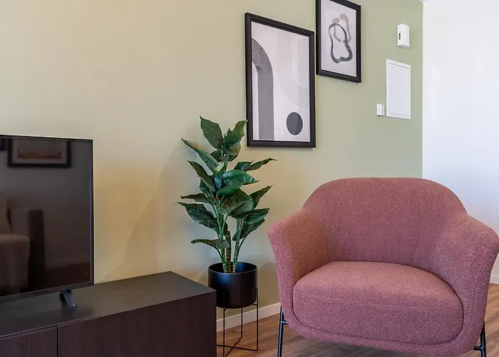 アパート Latte's Prime 1-bedroom In ラルナカ