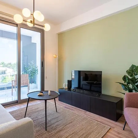 Apartment Latte's Prime 1-bedroom In Larnaca