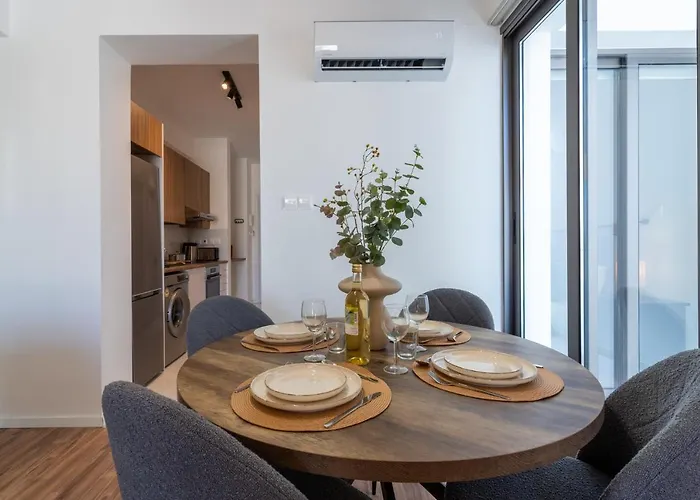 Latte's Prime 1-bedroom In * 라르나카